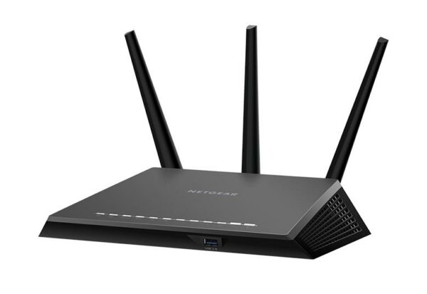 Nighthawk® R7000 Dual-Band WiFi Router (up to 1.9Gbps) with NETGEAR Armor™, Circle® Smart Parental Controls