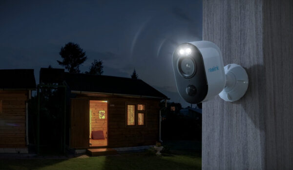 Reolink Argus 3 2K  Wire-Free Security Camera with Motion Spotlight