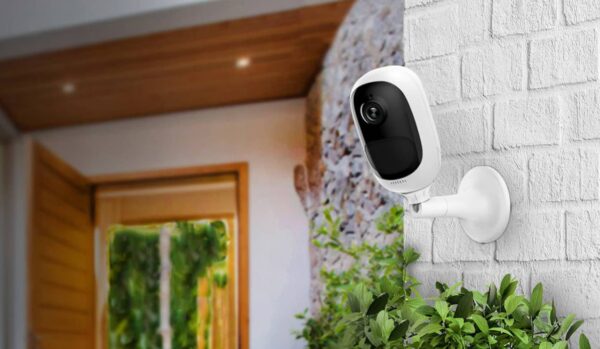Reolink Argus Pro Rechargeable Battery Powered or Solar-Powered WiFi Camera; Your 100% Wire-Free Security Camera Pro