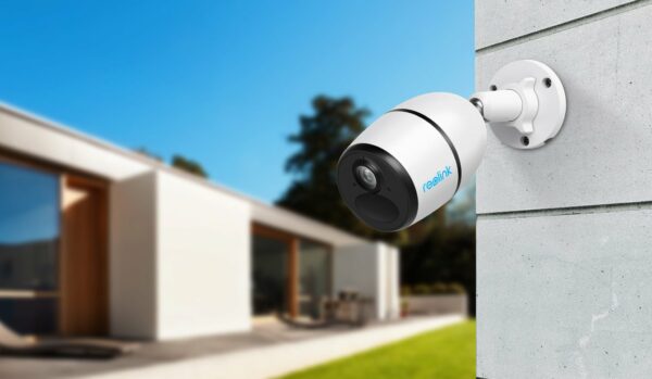 Reolink Smart 4G Mobile Wireless Battery Security Camera with Two-Way Audio.