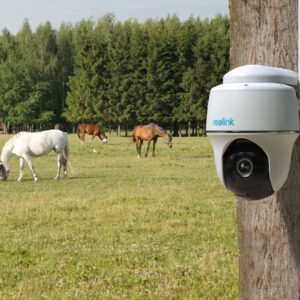 Reolink Go PT 4G LTE Mobile Pan & Tilt Wire-Free Outdoor Security Camera. Solar-Powered or Rechargeable Battery Operated